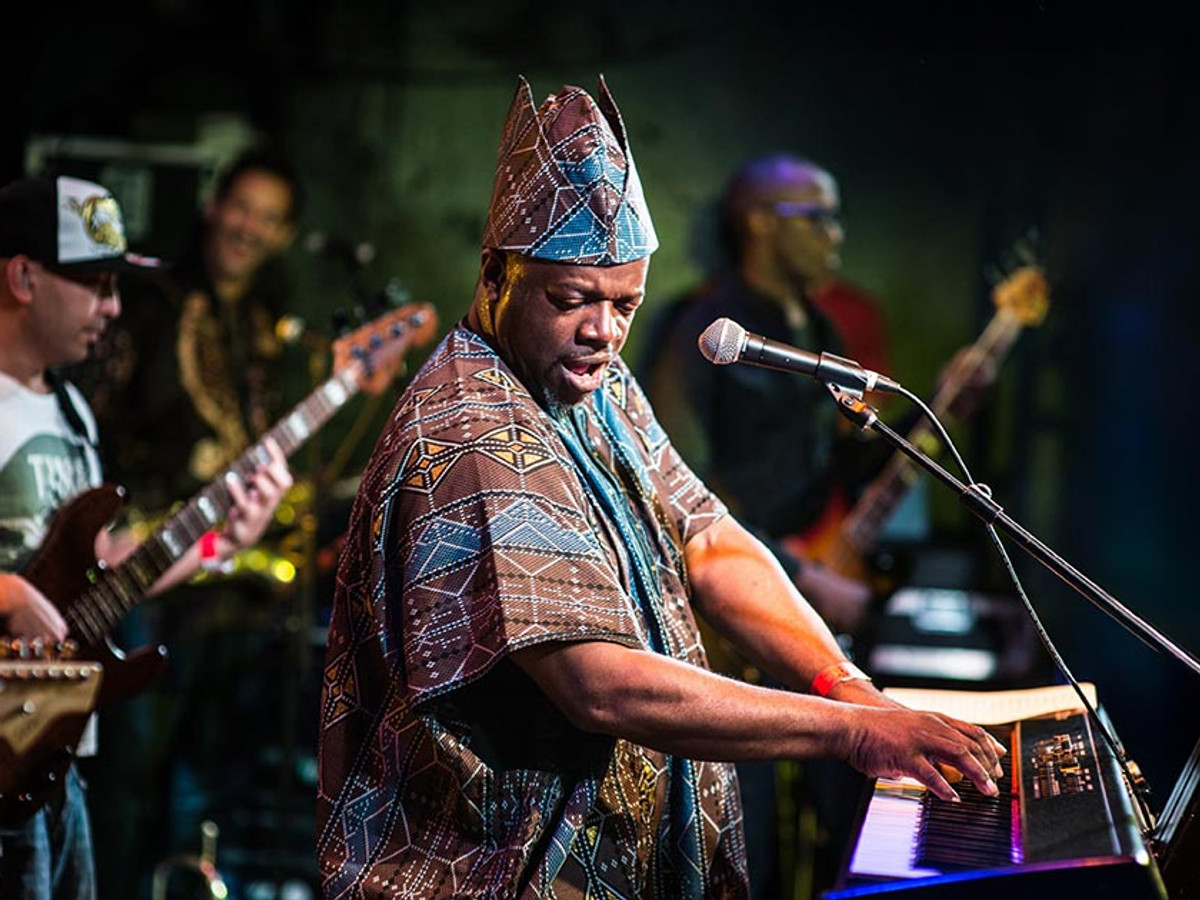 Dele Sosimi