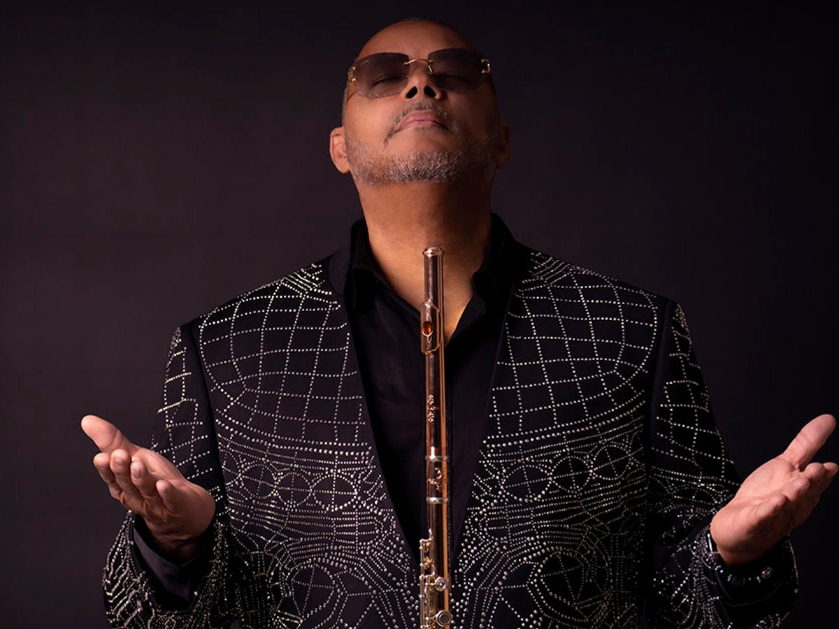 Najee - Under The Moon Over The Sky” Tour